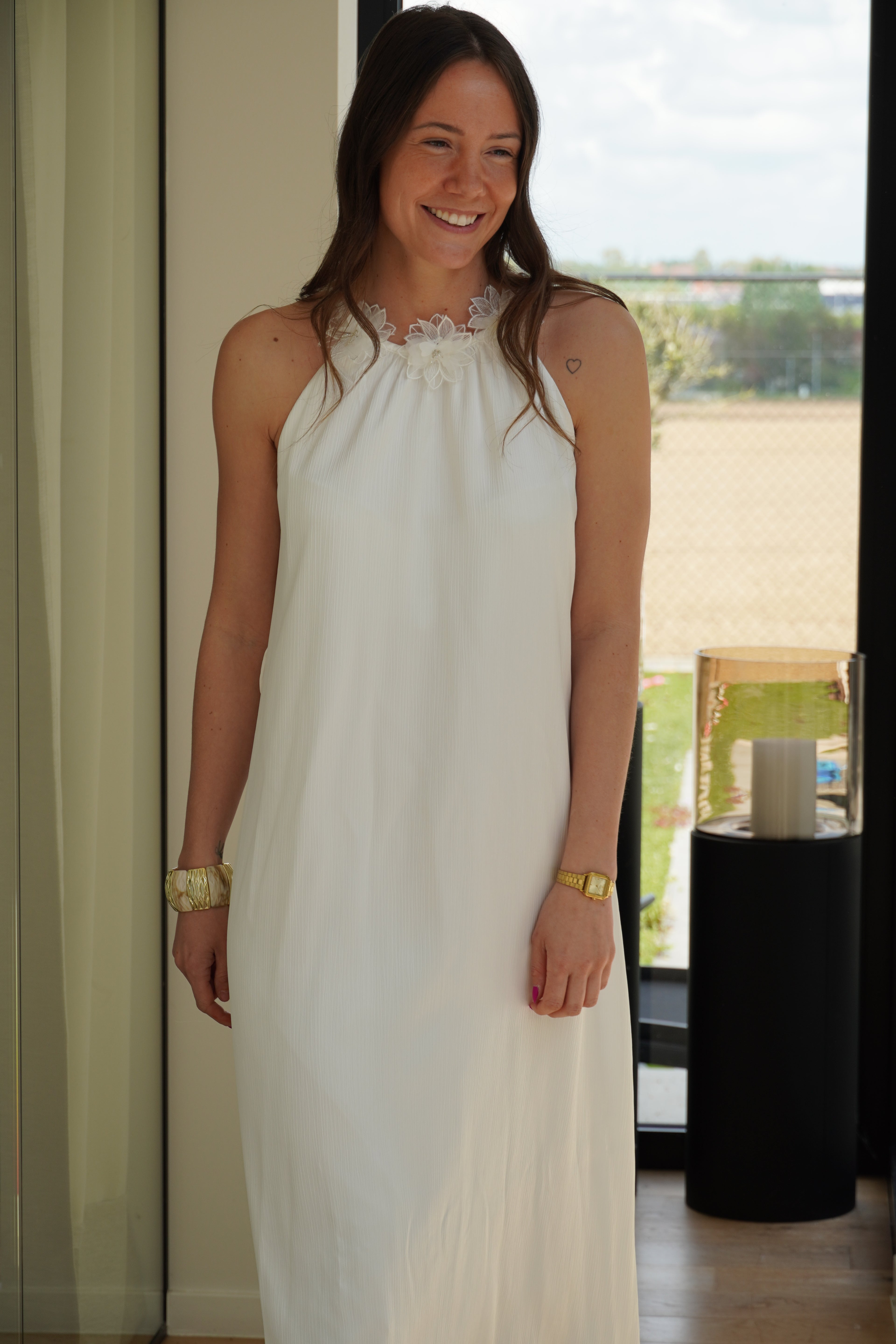 robe blanche détails fleurs ref | 0014