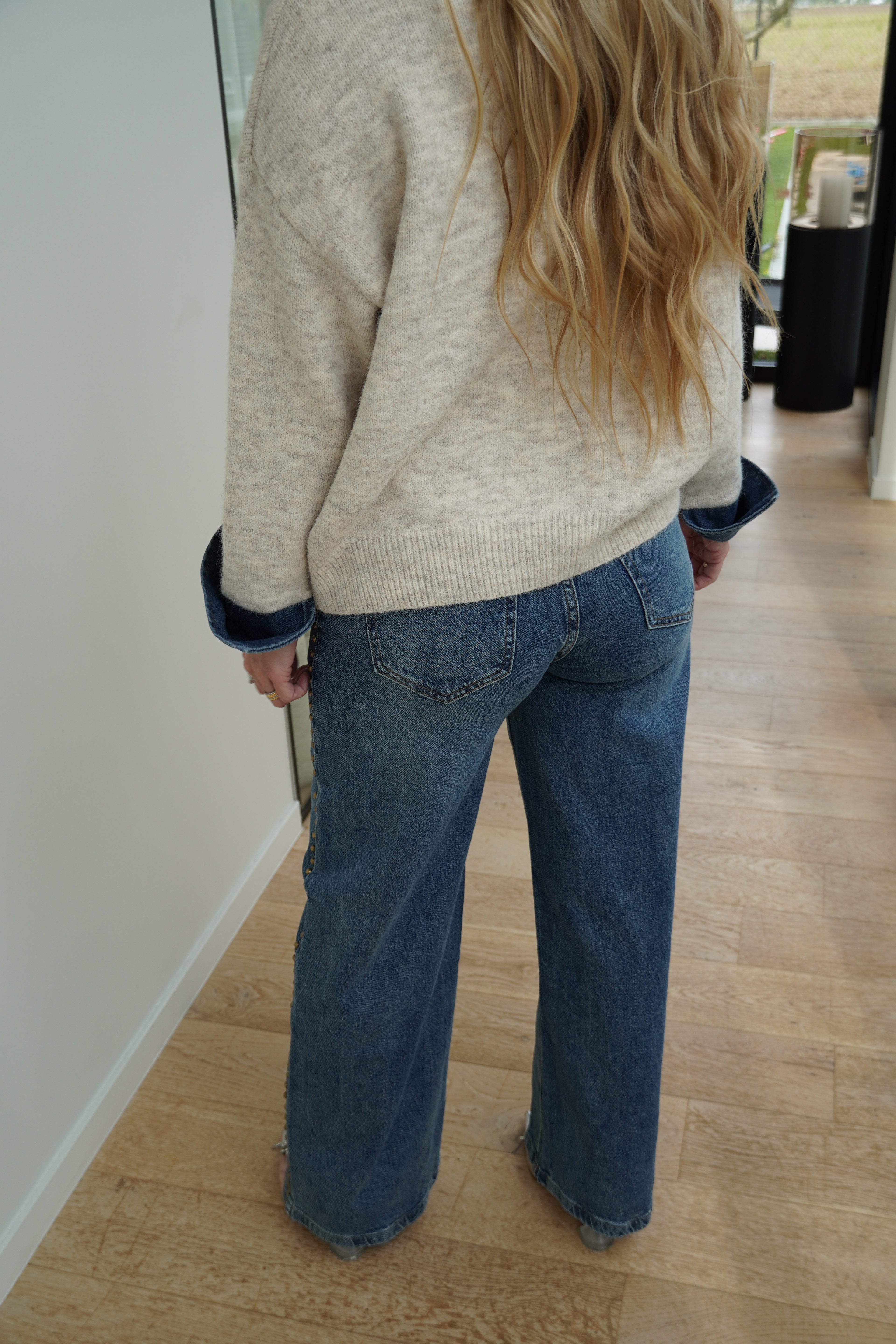 Jeans brut avec clous | ref 0009